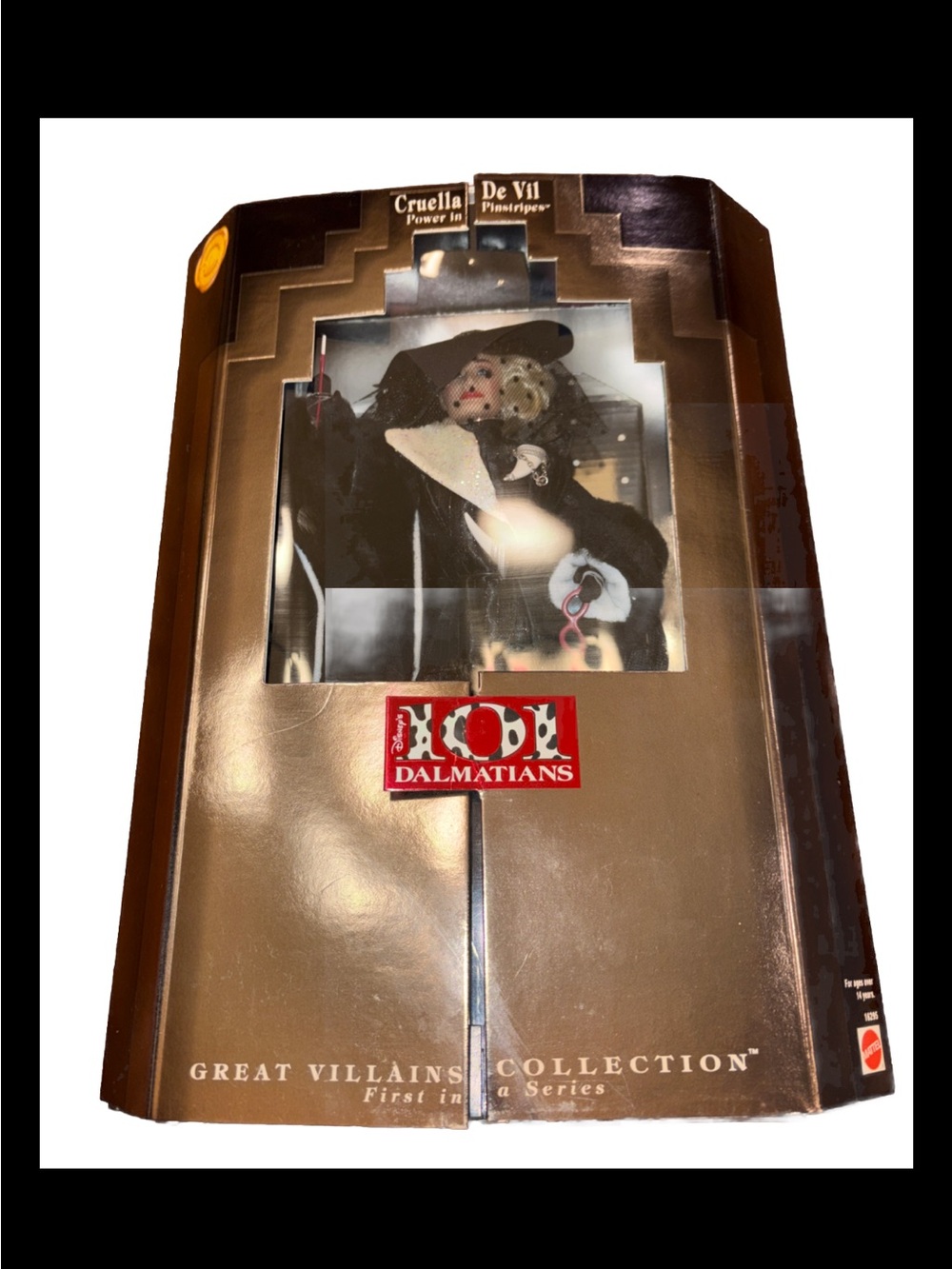 Disney 101 Dalmatians Great Villains Collection Cruella de Vil Doll NEW